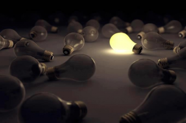 I am the brightess buld