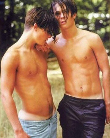 Twins? (looking for more)