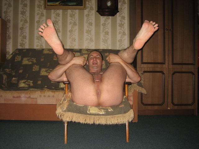 fool around in the chair