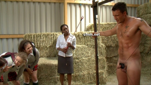 CFNM : Straight in bondage by women