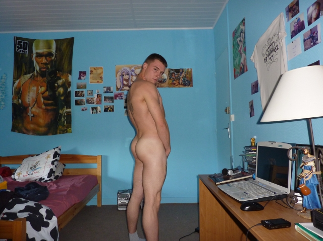 Kevin : French Butt   