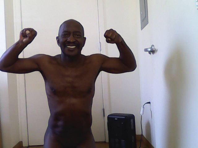 Dan M Nude Flexing Bedroom Morning 1