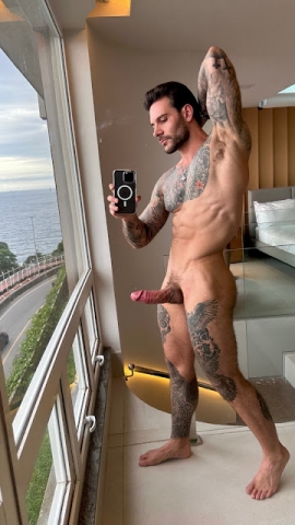 Marshall Selfie