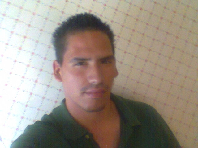 Model Pose 2