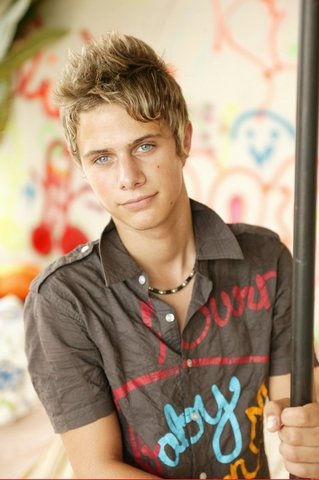 Kevin Elola