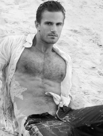 More hot hunks up the list