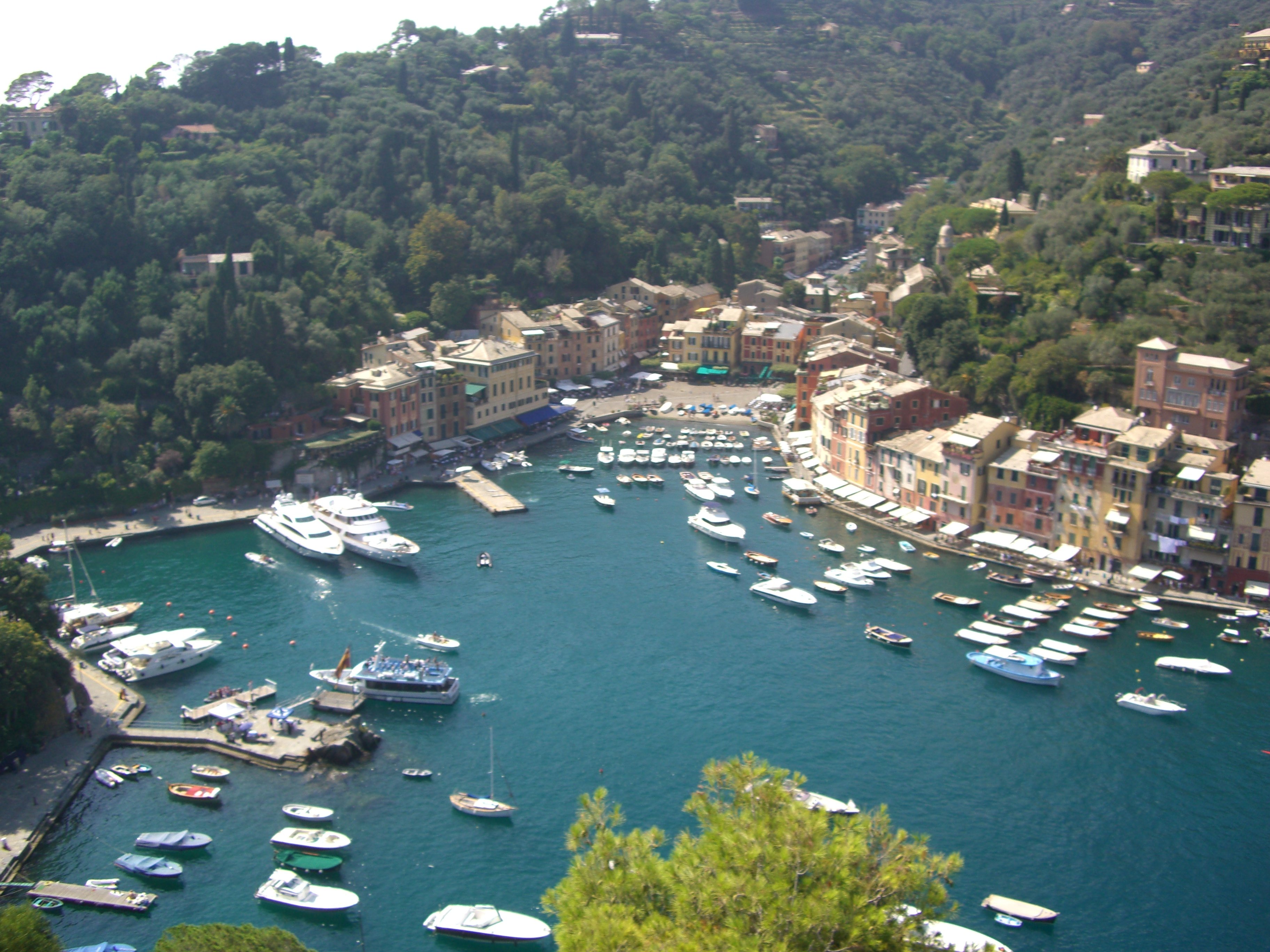 holls in italia