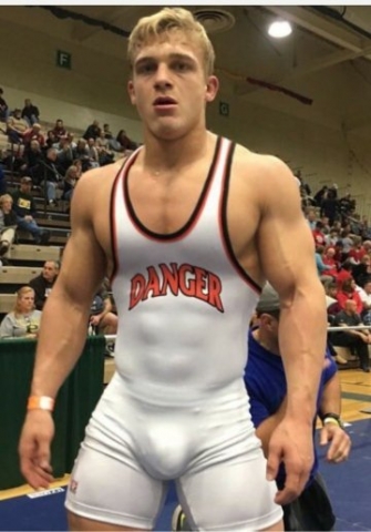 Hot Wrestler