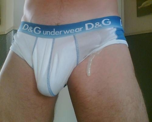 Briefs oozing cum