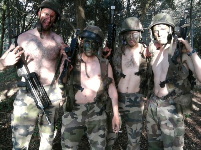 Militaires