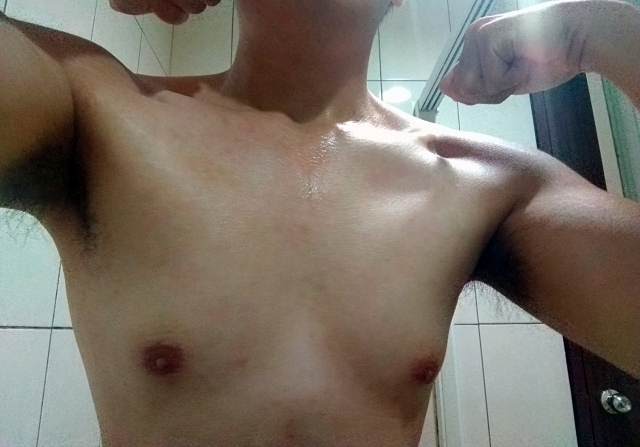 stinky sweaty armpit