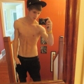 XskyzX Selfies 902