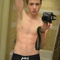 XskyzX Selfies 881