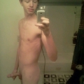 XskyzX Selfies 881