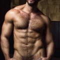 20 Hung Nude Guys