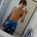 XskyzX Selfies 975