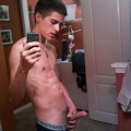 XskyzX Selfies 946