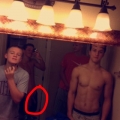 XskyzX Selfies 946