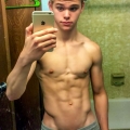 Hot Boy Selfies 749
