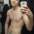XskyzX Selfies 876