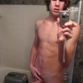 XskyzX Selfies 938