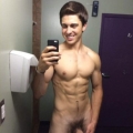 XskyzX Selfies 936