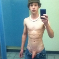 XskyzX Selfies 989