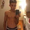 XskyzX Selfies 989