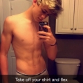 XskyzX Selfies 989