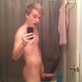 XskyzX Selfies 940