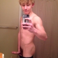 XskyzX Selfies 820
