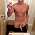 XskyzX Selfies 884