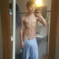 XskyzX Selfies 977