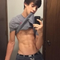 XskyzX Selfies 811