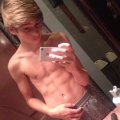 Hot Boy Selfies 684