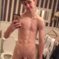 XskyzX Selfies 973